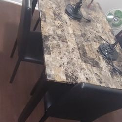 Kitchen Table Four Chairs Excellent Condition