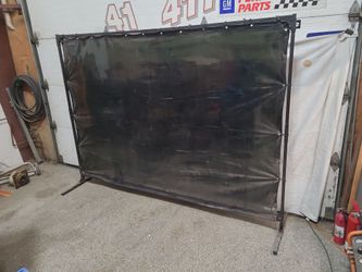 Large green Wilson welding screen