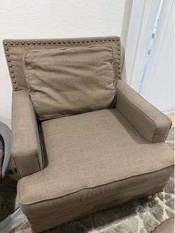Couch Ashley’s Single chair