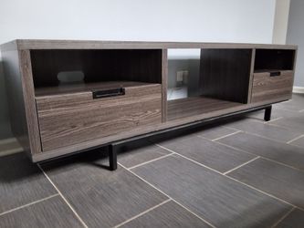 Modern Media Console