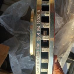 Front Disk Breaks for Mustang