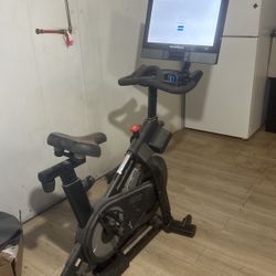 Nordic Track S22i  $600