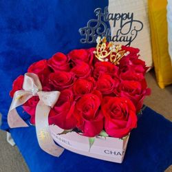 Mothers Day / Graduation  Birthday Quinceañera  Flower Arrangement/ Arreglos Florales 