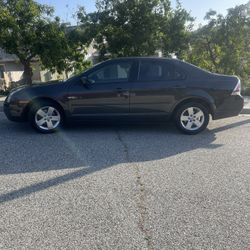 07 Ford Fusion Se
