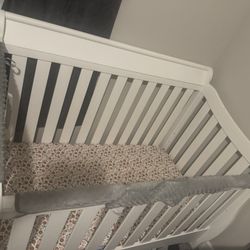 Baby Crib 