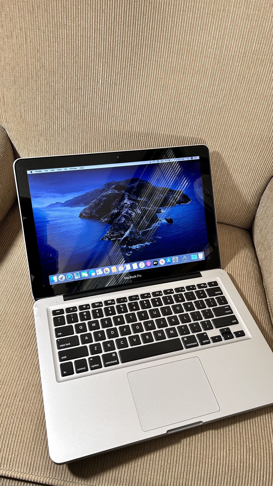 Apple MacBook Pro 13” I5/8GB/256GB SSD $140