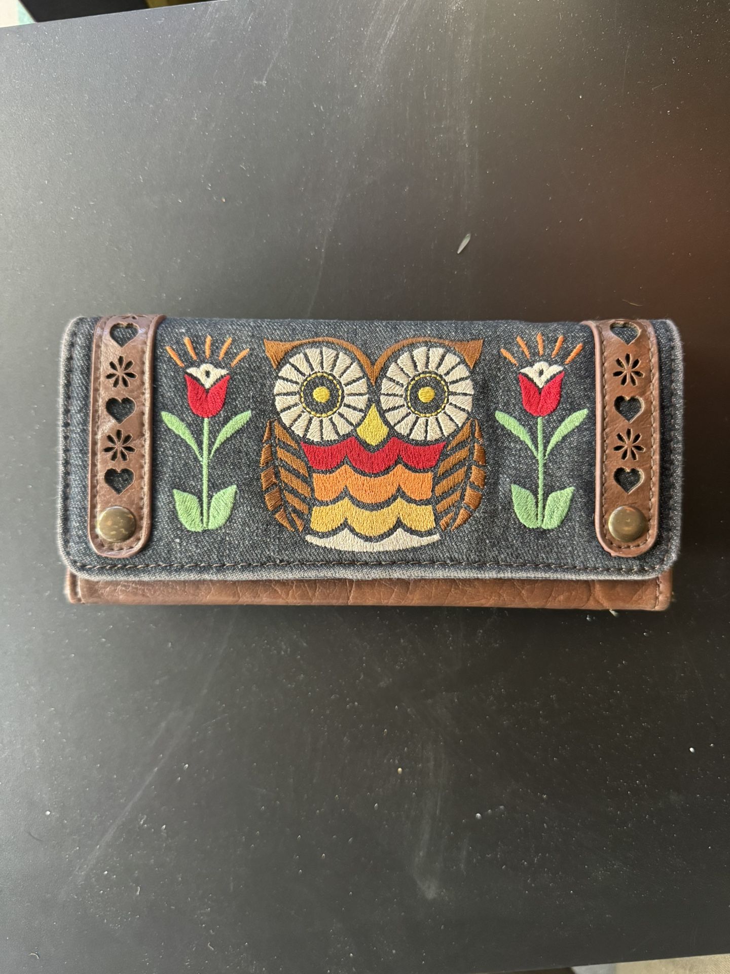 Lounge Fly Wallet 