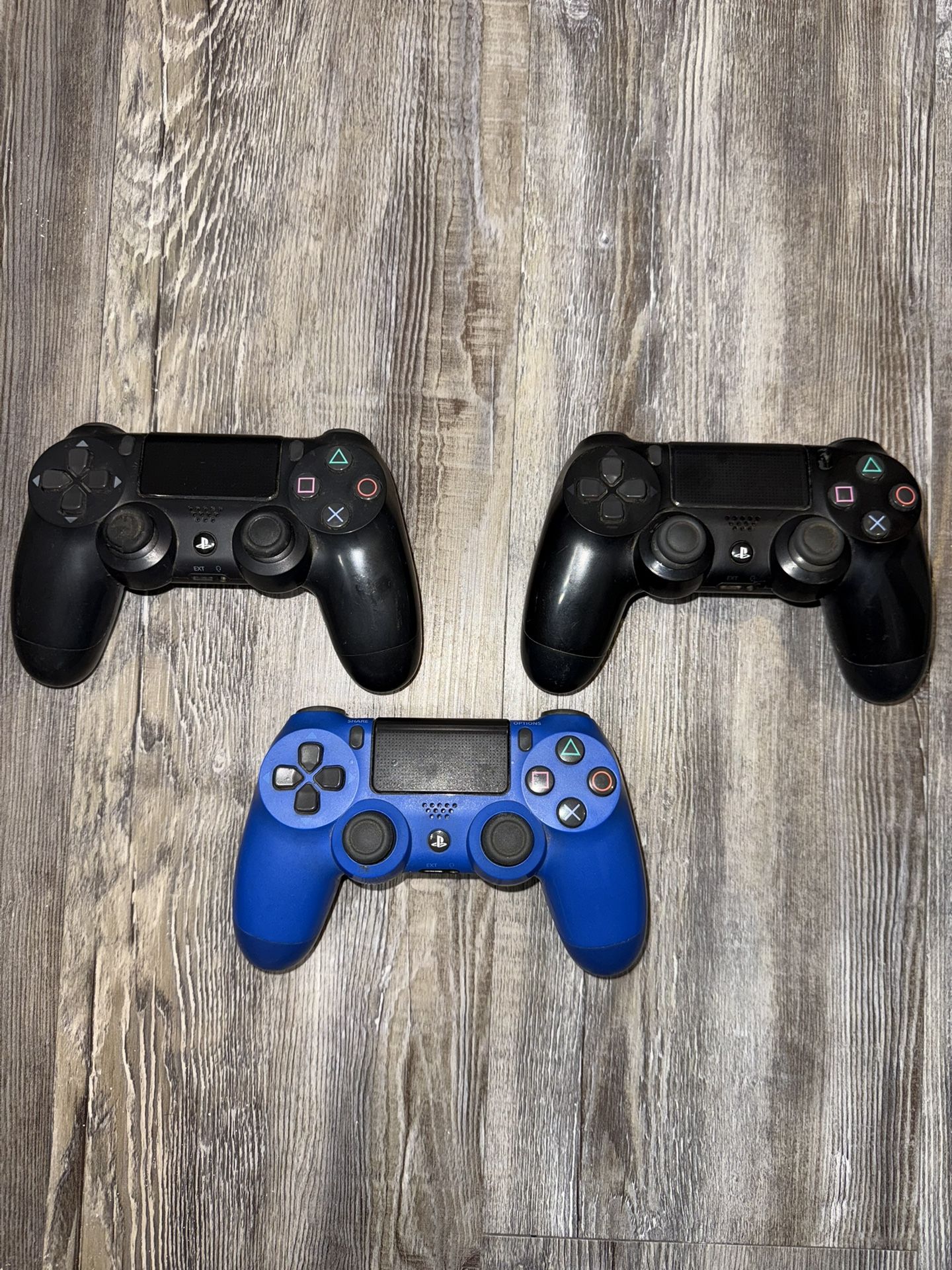 PlayStation PS4 Controllers