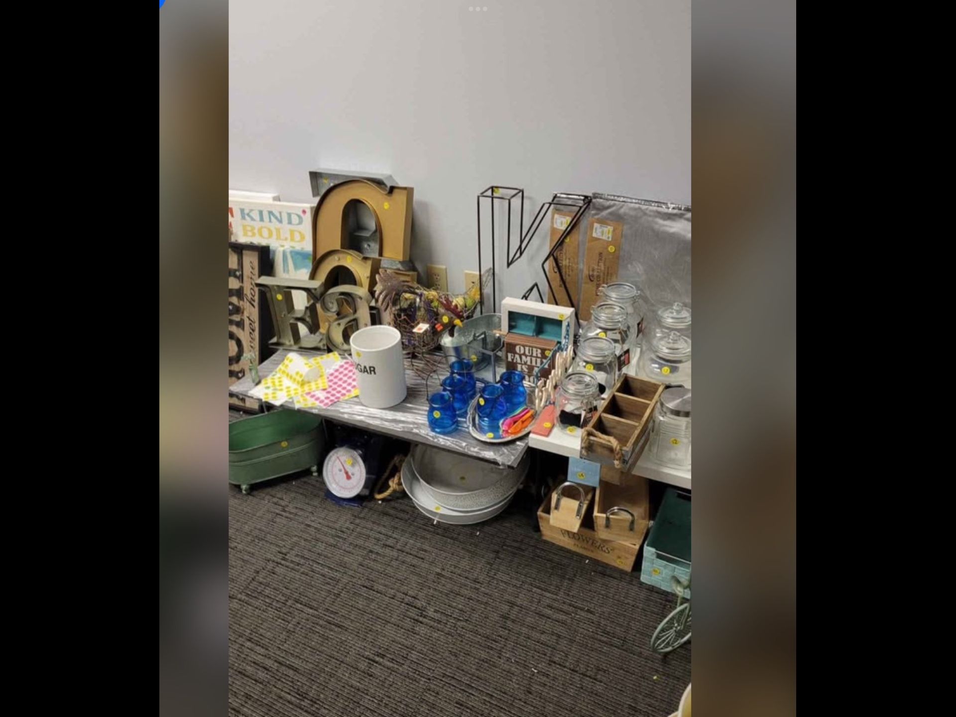 Home Staging Moving Sale
