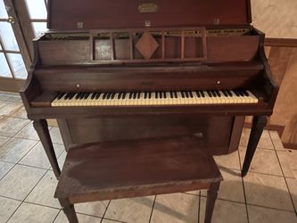 Starck Piano