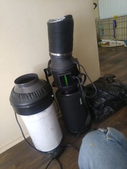 Vivosun growing tent completel set up