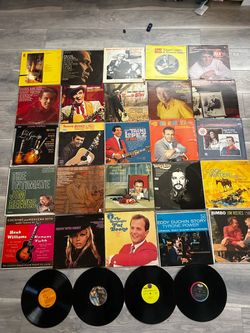 Vintage Country Pop Vinyl Records Lot of 29 Frank Sinatra Waylon Jennings 12"