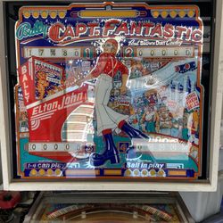 Captain Fantastic (Elton John) Pinball Machine 1976