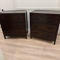 Matching 3-Drawer Dressers 