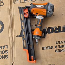 Ridgid Pneumatic 21-Degree 3-1/2 in. Round Head Framing Nailer