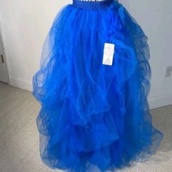 The Toah Tutu Size M Pedi coat in blue is a formal tutu slip designed for various occasions 