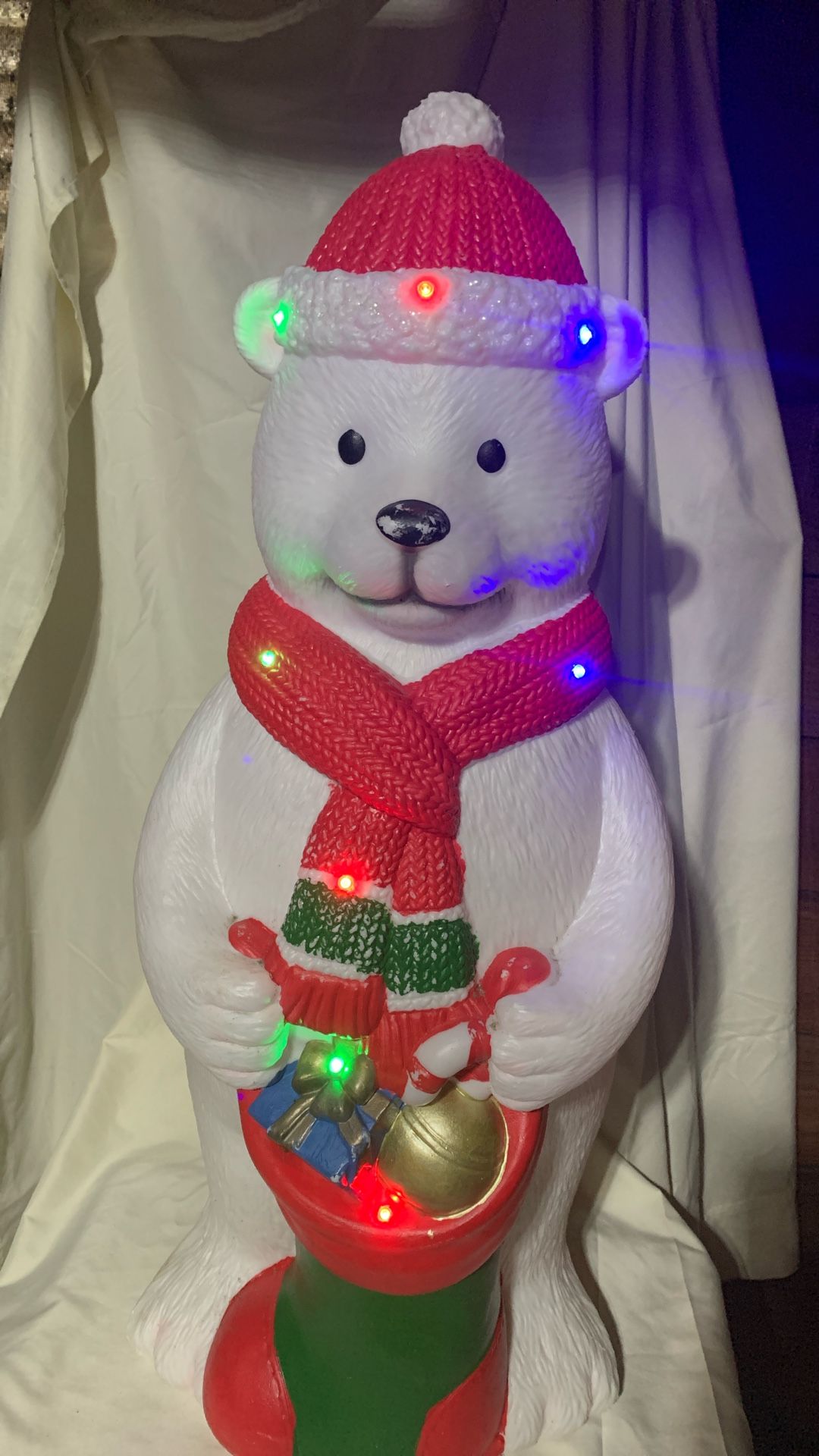 37 inch polar bear blow mold