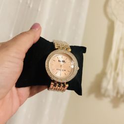 Women Watch 