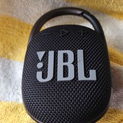 JBL Clip 4 Bluetooth Speaker