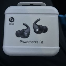 Powerbeats Fit
