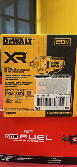 DEWALT XR 20V 1/2" Mid-Torque Impact Wrench DCF891B