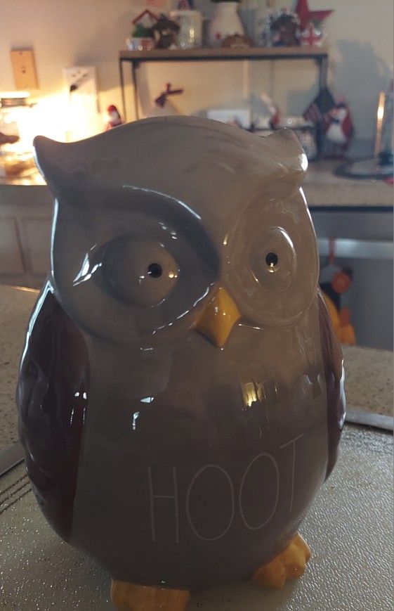 Rae Dunn HOOT Owl