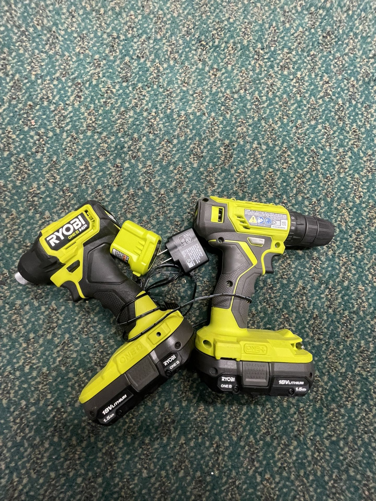 IMPACT DRILL, TOOLS-POWER RYOBI IMPACT AND DRILL W 2 BATTERIES PSBID01 CN