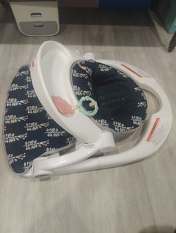 Fisher price baby floor chair with snack tray