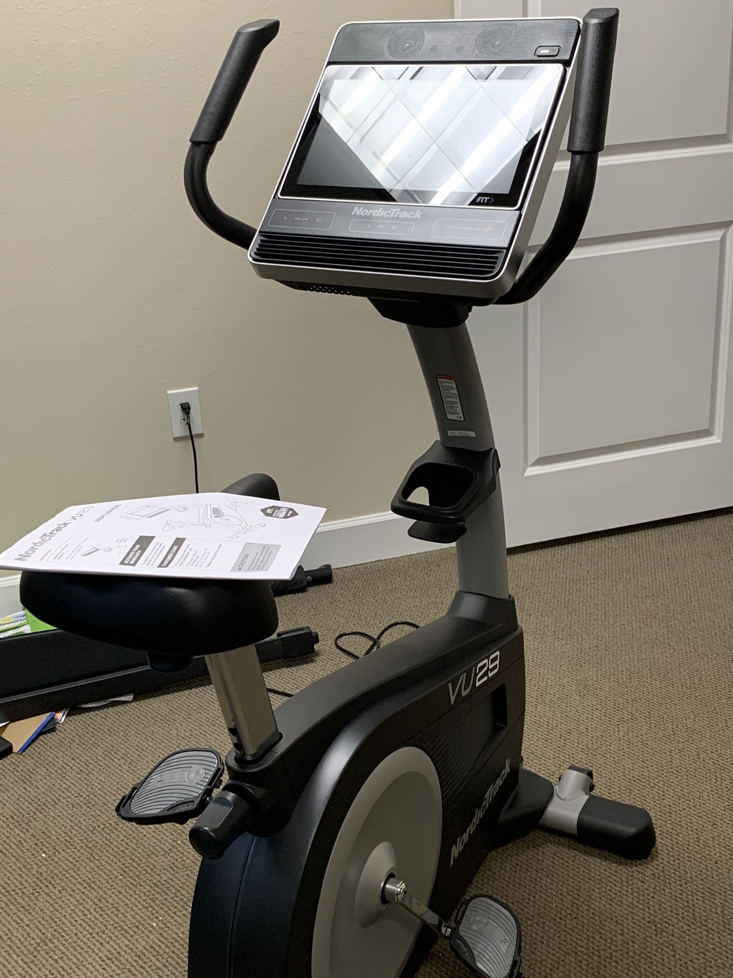 Nordictrack Exercise Bike, Commercial Vu, 29