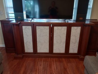 Entertainment Center Real Wood Very Heavy