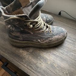 Yeezy Camo Boot 