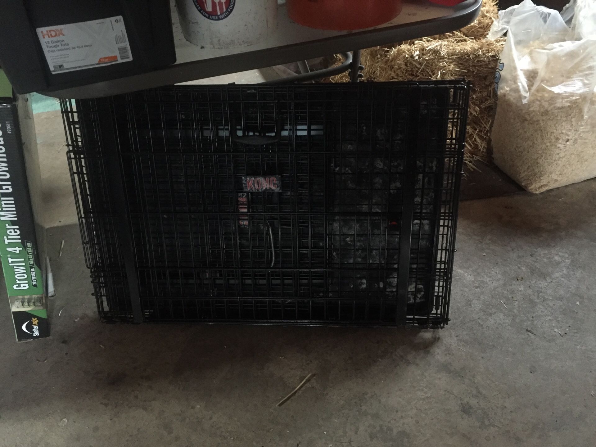 Extra large Kong dog crate