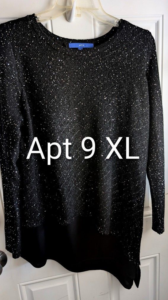 Juniors Or Womens Apt. 9 Beautiful Black Lined Pullover Sweater Shirt Top Full Of Tiny Sequins. XL. Bust 46, Length 29, Handkerchief Style, Sweater Ov