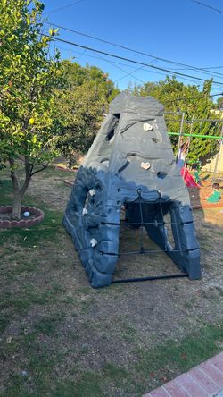 Kids rock climbing wall