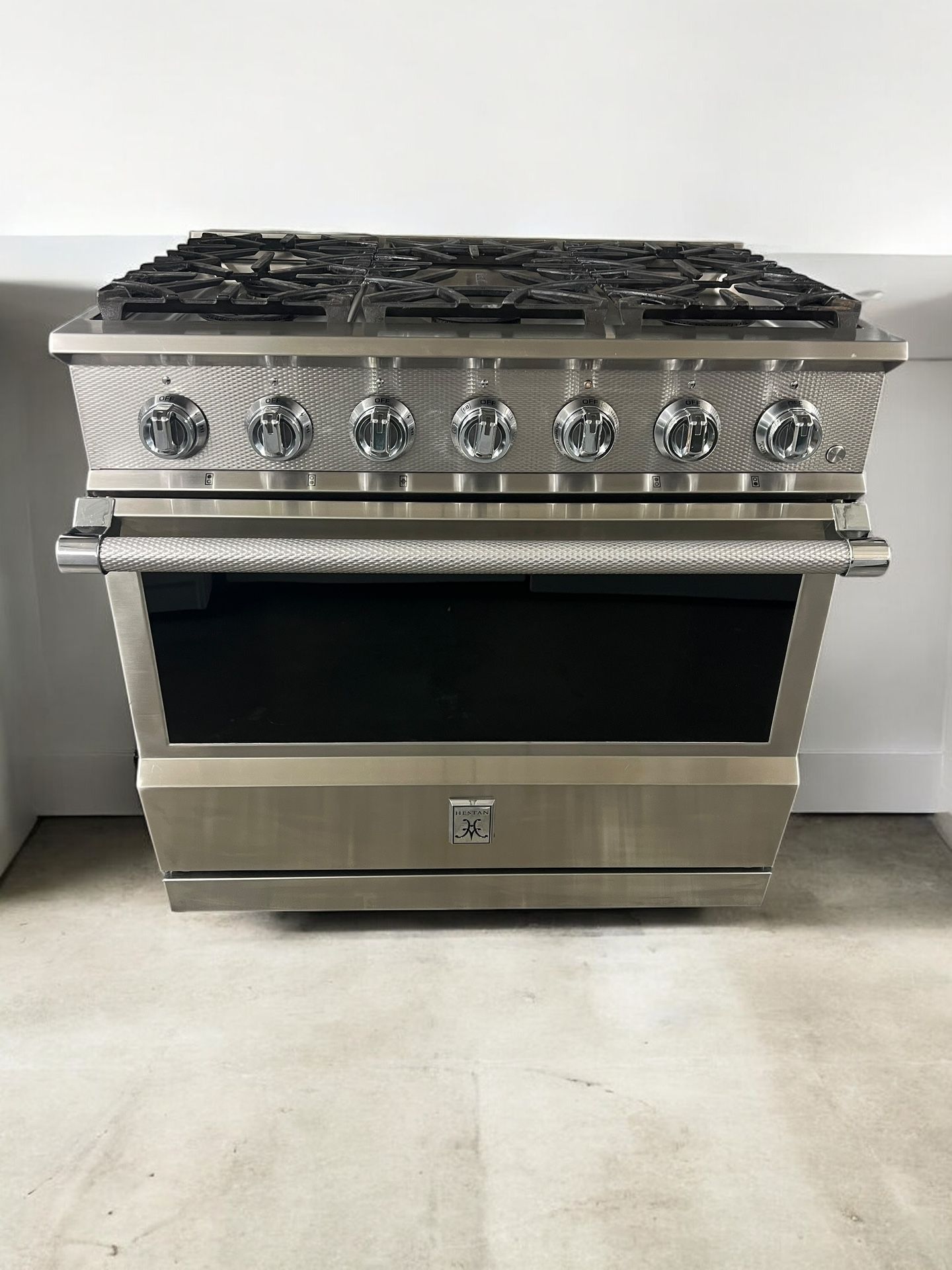 Hestan 36” Natutal Gas Range - MSRP $9,999
