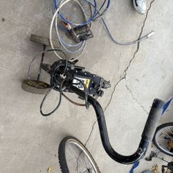 Paint Spray Wagner airless paint sprayer.