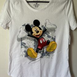 Mickey Mouse Disney Shirt Size Medium T shirt T-Shirt Tee Shirt Top Graphic Tee