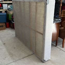 Box Spring Free