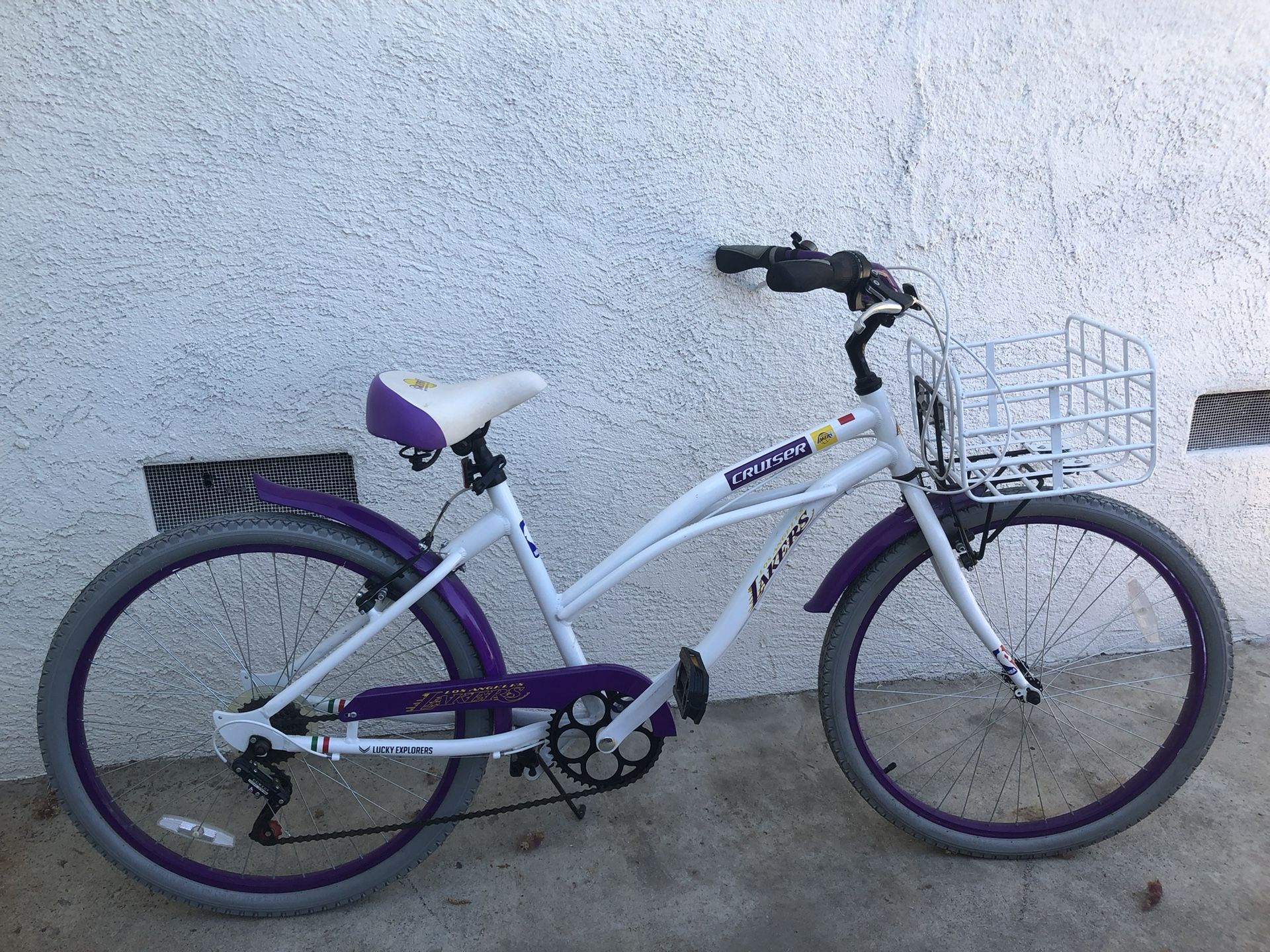 Lakers Beach Cruiser