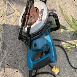 Makita Circular Saw 