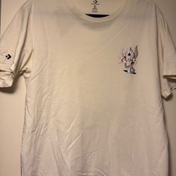 Converse Bugs bunny Men’s Large Tshirt