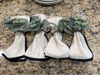 Linen napkin set