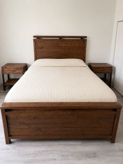 Queen bed and 2 night stand from Ashley Furniture