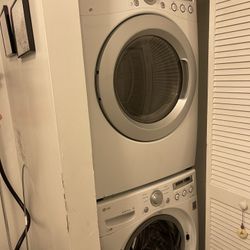 Lavadora Y Secadora Washer And Dryer