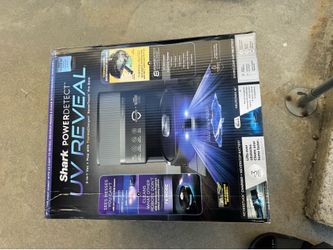 Shark PowerDetect UV Reveal 2-in-1 Robot Vacuum & Mop for Carpets & Hard Floors NEW!!!