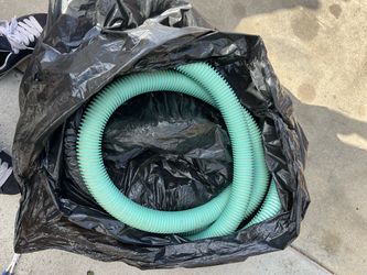 Pool cleaning hose