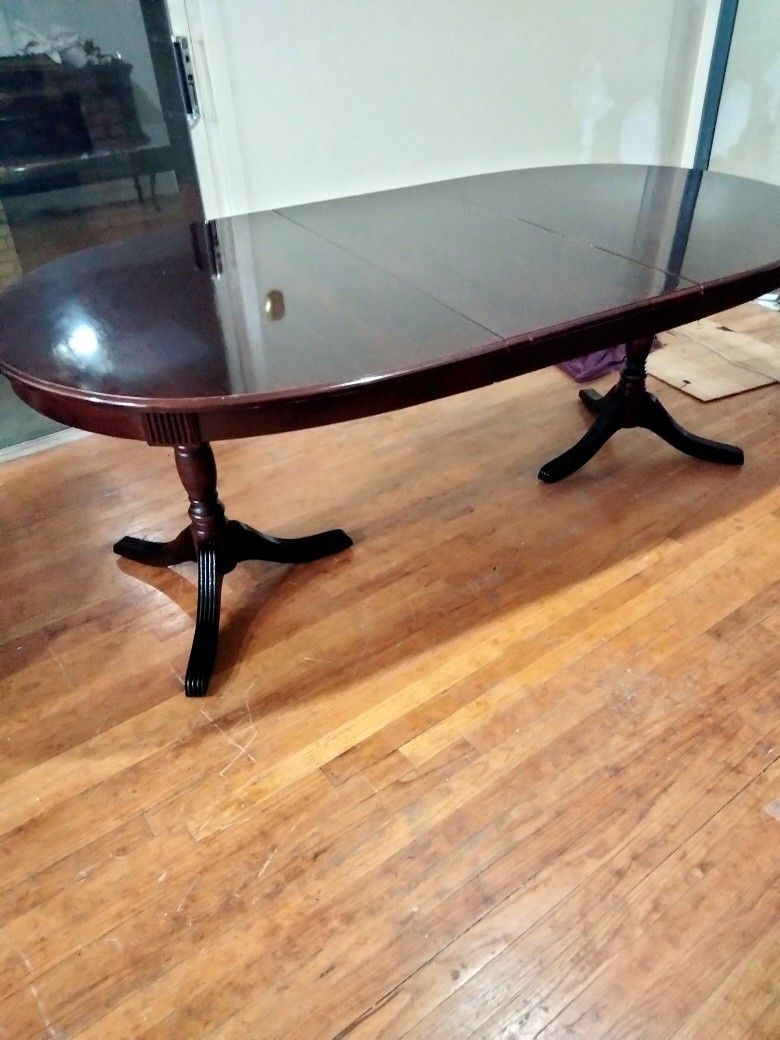 Mahogany Dining Table And Pad