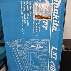 Makita 18v LXT 21° Framing Nailer (Tool Only)