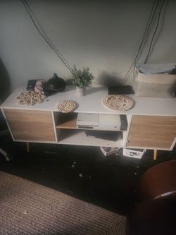 Living room tv stand