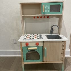 Kids Play Kitchen
